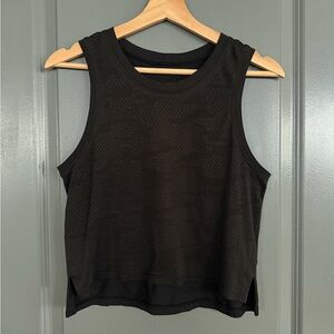 Lululemon Dot Camp Black Train To Be Tank Top Size 6
